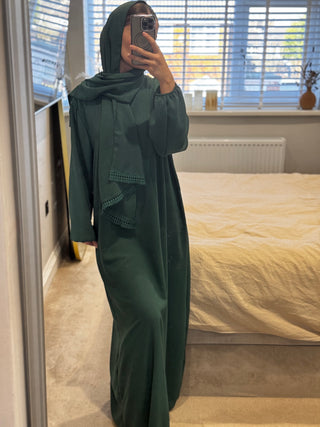 Nida abaya with crochet detailing scarf attached