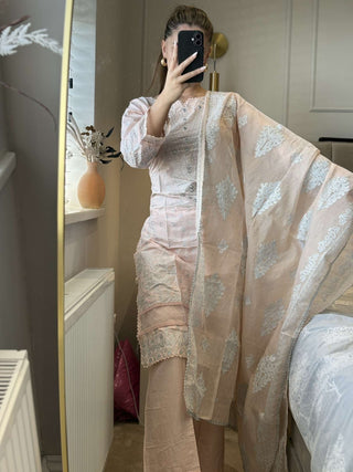 Saira
